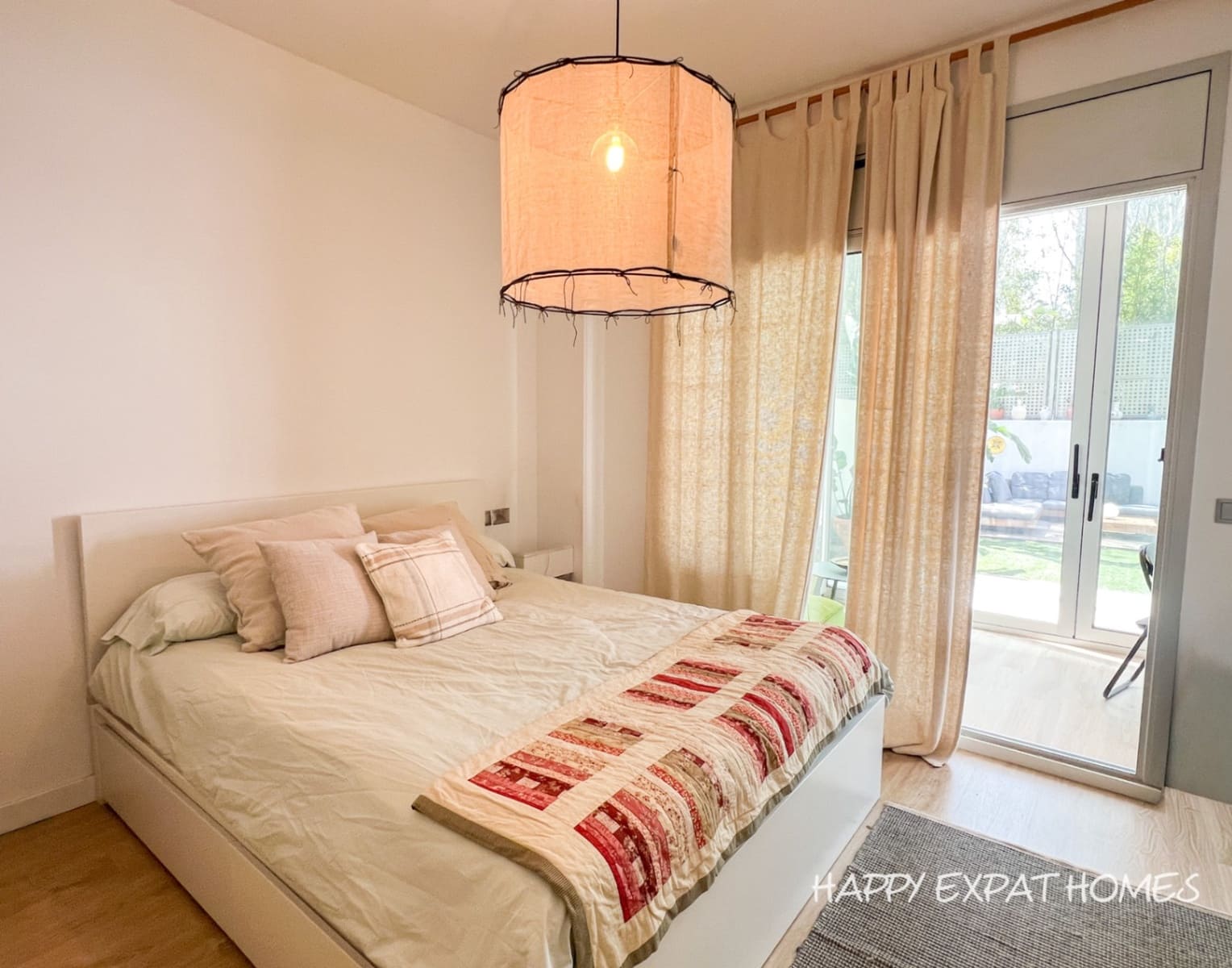 Piso de 3 habitaciones en Sitges en venta con piscina garaje - 795.000 € (Ref: 9798384)