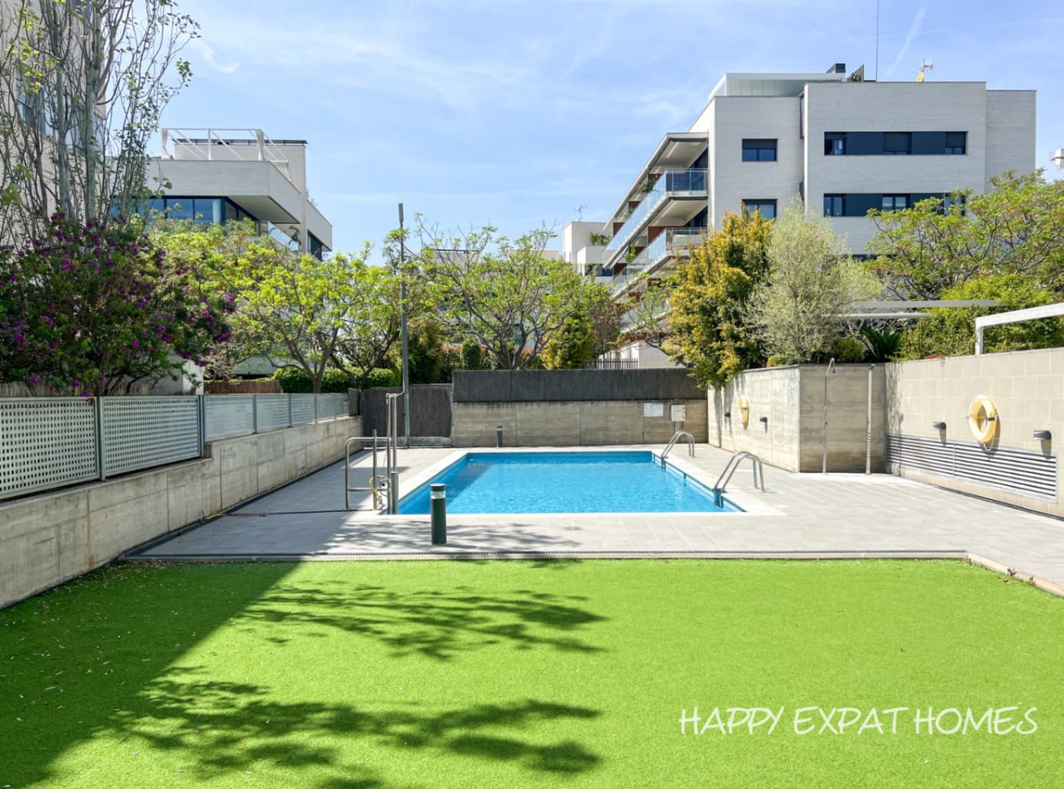 Piso de 3 habitaciones en Sitges en venta con piscina garaje - 795.000 € (Ref: 9798384)