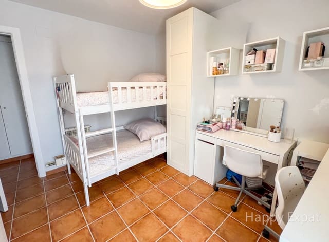 3 soverom Leilighet til salgs i Sitges med garasje - € 495 000 (Ref: 9829875)
