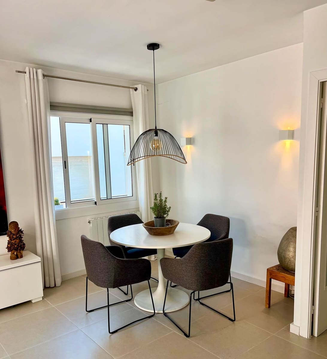 2 bedroom Flat for sale in Sitges - € 445,000 (Ref: 9909771)