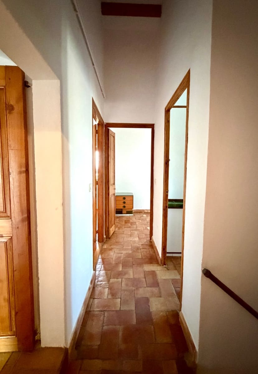 4 slaapkamer Finca/Landhuis te huur in Olerdola met zwembad garage - € 3.500 (Ref: 9956679)