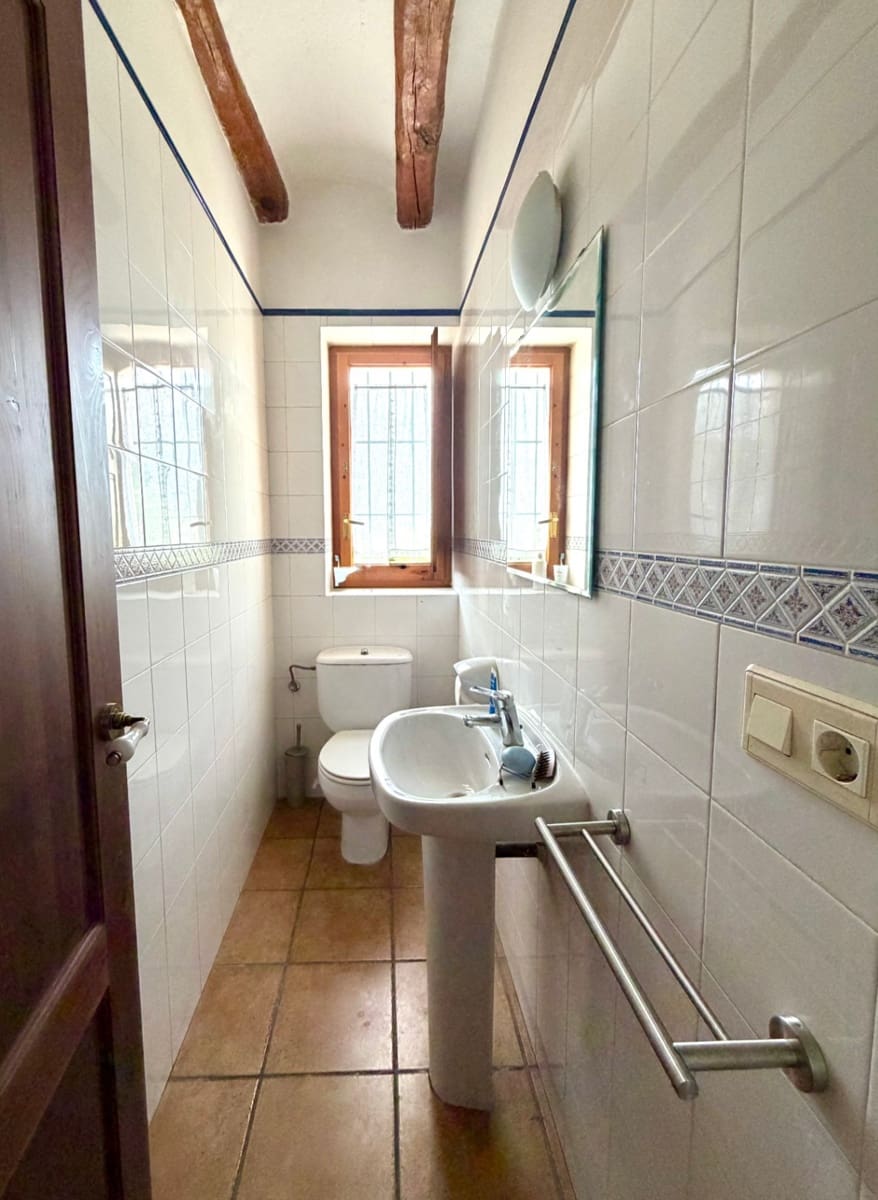 4 slaapkamer Finca/Landhuis te huur in Olerdola met zwembad garage - € 3.500 (Ref: 9956679)