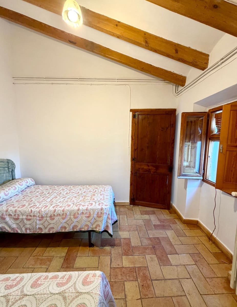 4 slaapkamer Finca/Landhuis te huur in Olerdola met zwembad garage - € 3.500 (Ref: 9956679)