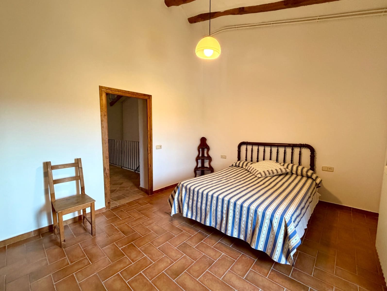 4 slaapkamer Finca/Landhuis te huur in Olerdola met zwembad garage - € 3.500 (Ref: 9956679)