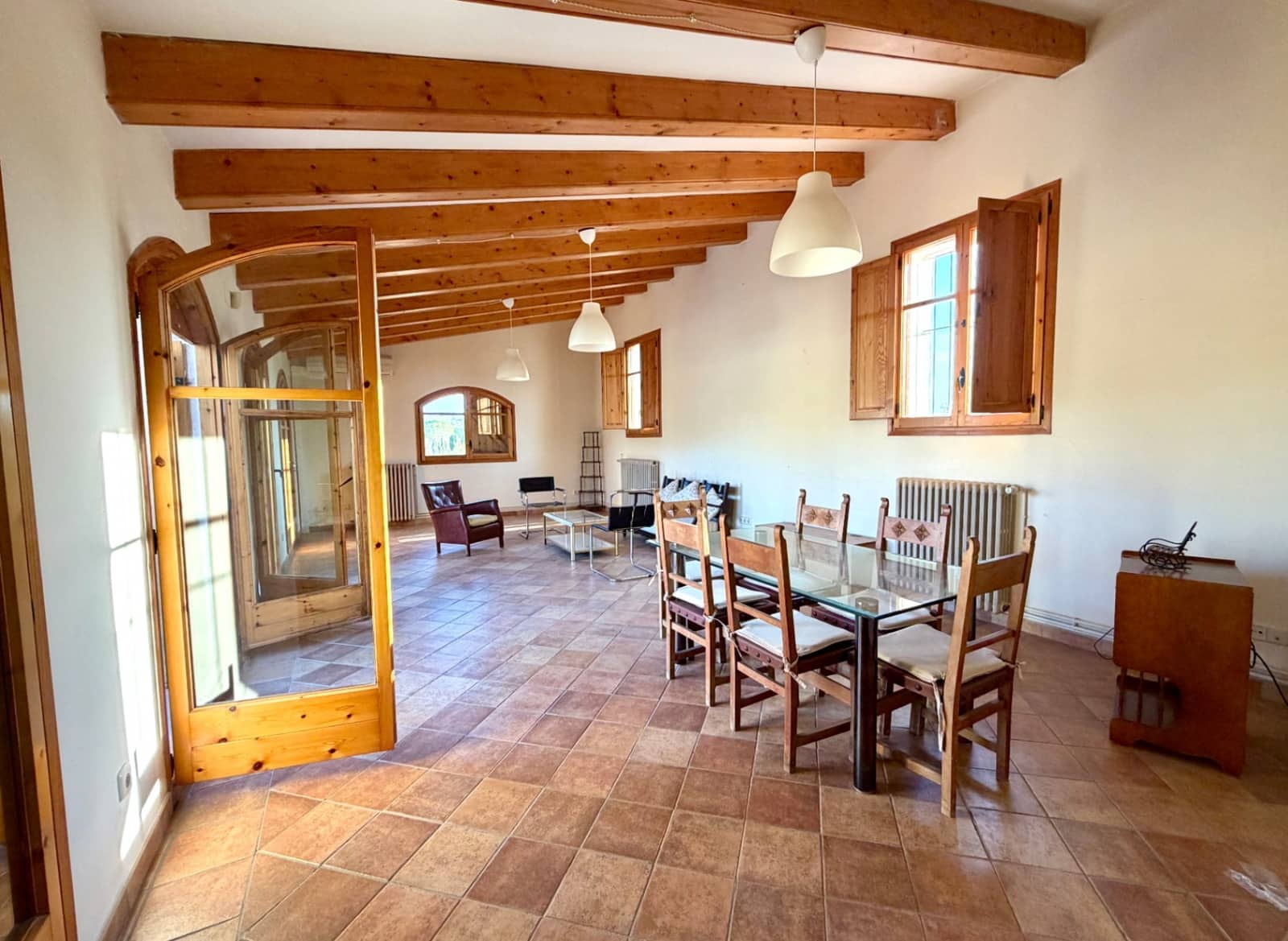 4 slaapkamer Finca/Landhuis te huur in Olerdola met zwembad garage - € 3.500 (Ref: 9956679)