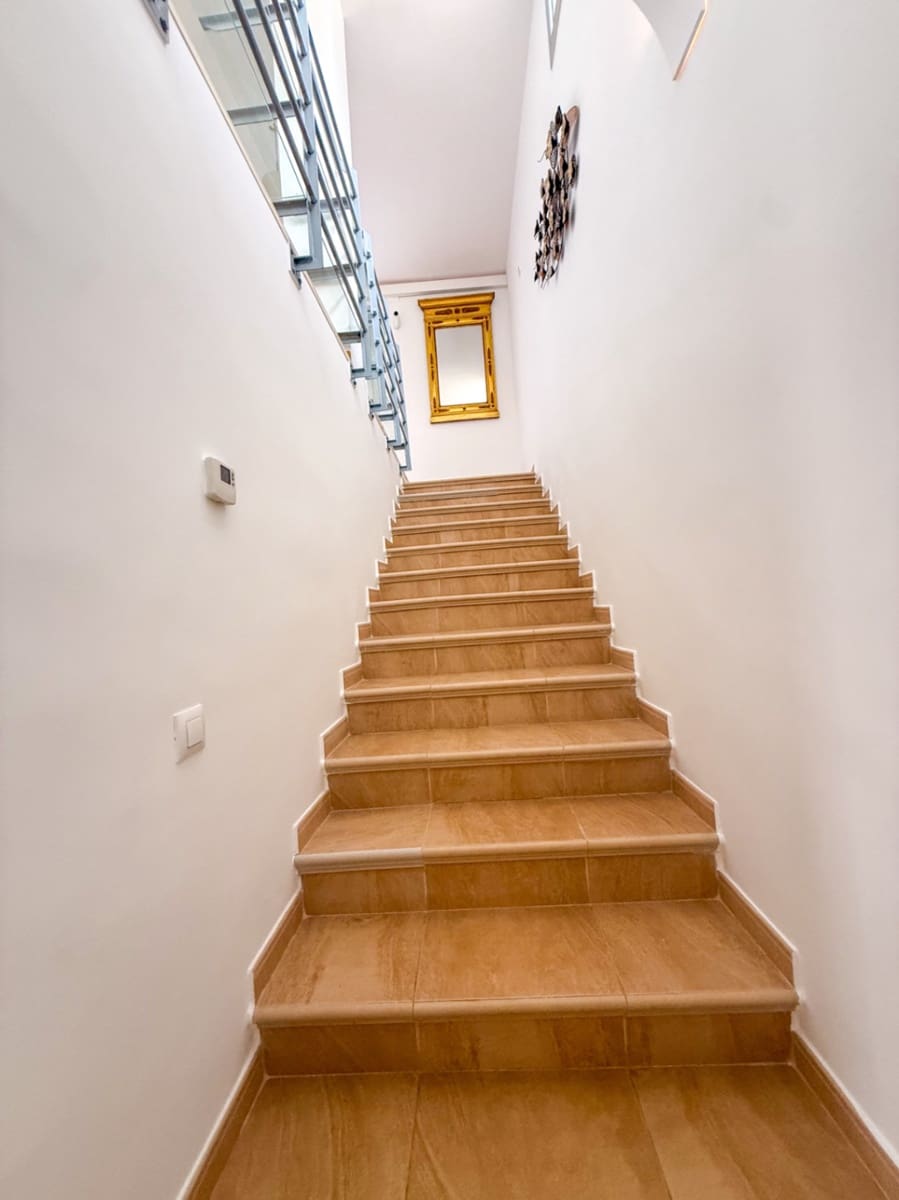 4 slaapkamer Villa te huur in Olivella - € 1.800 (Ref: 9977783)