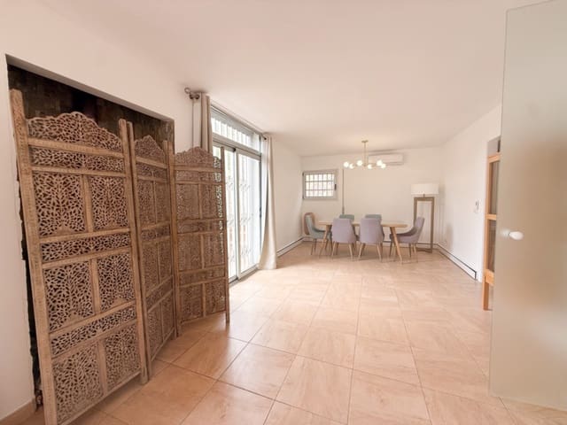 4 soverom Villa til leie i Olivella - € 1 800 (Ref: 9977783)