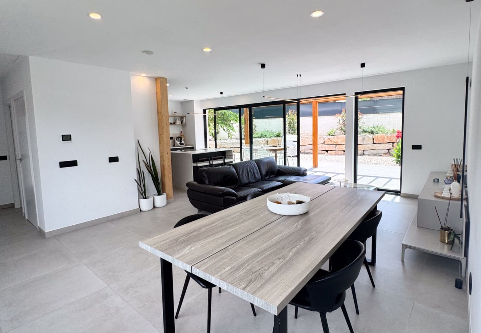 4 soverom Villa til salgs i Sant Pere de Ribes med svømmebasseng garasje - € 1 100 000 (Ref: 9993603)