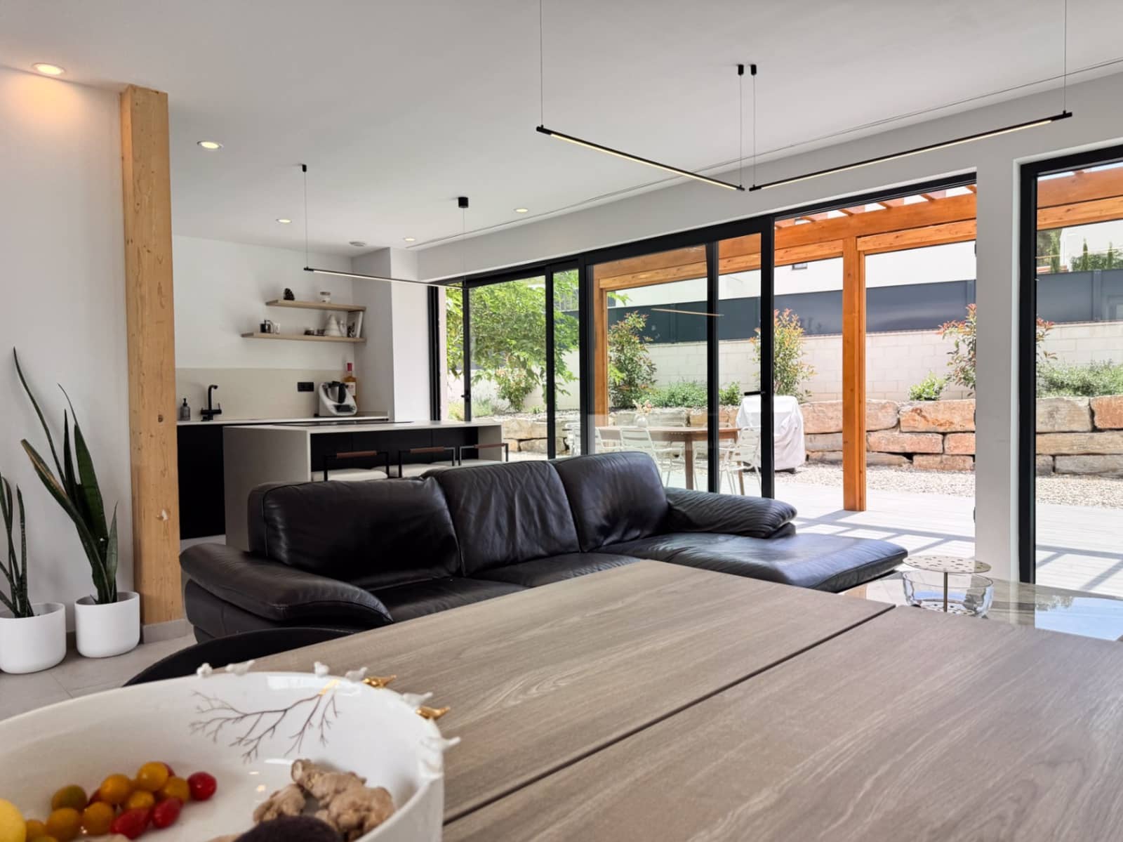 4 soverom Villa til salgs i Sant Pere de Ribes med svømmebasseng garasje - € 1 100 000 (Ref: 9993603)