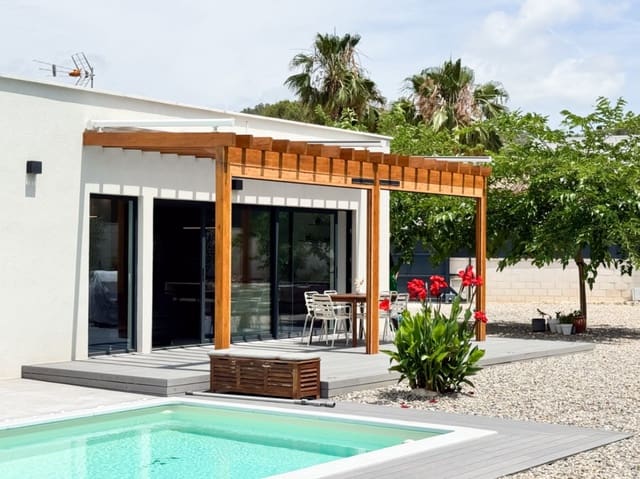 4 soverom Villa til salgs i Sant Pere de Ribes med svømmebasseng garasje - € 1 100 000 (Ref: 9993603)