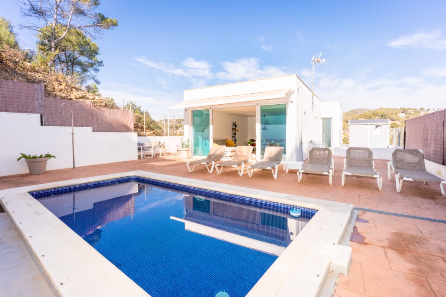 4 camera da letto Villa in vendita in Olivella con piscina garage - 450.000 € (Rif: 9999447)