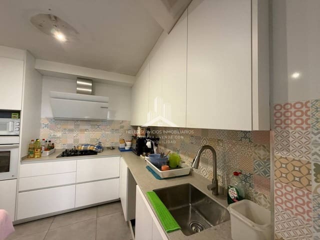 4 quarto Apartamento para venda em Castelló de la Plana - 220 000 € (Ref: 10021891)