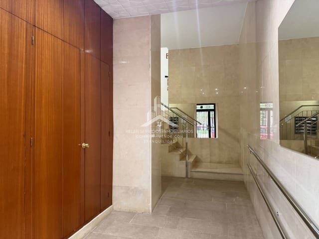 4 quarto Apartamento para venda em Castelló de la Plana - 220 000 € (Ref: 10021891)
