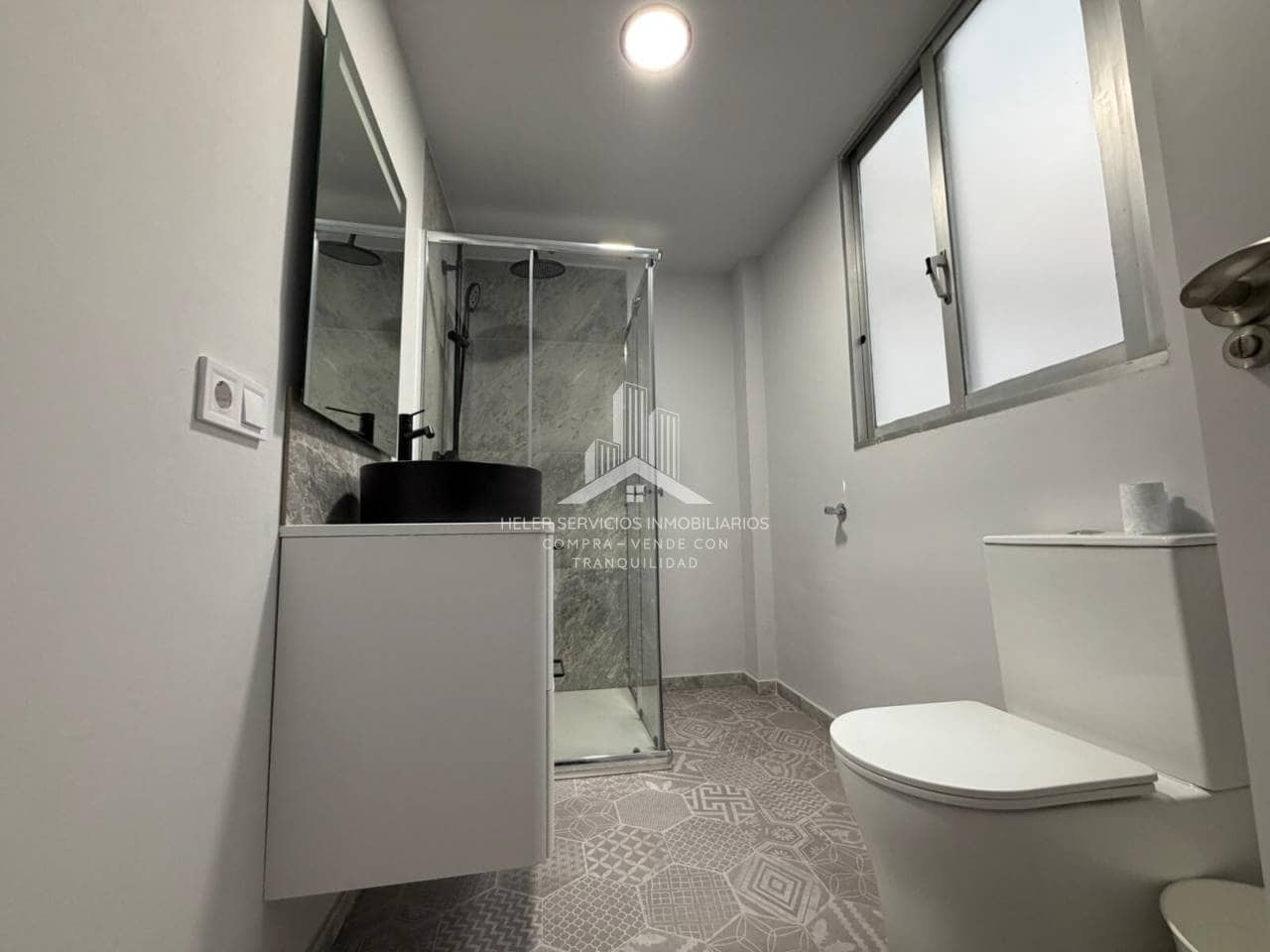 Appartement de 4 chambres à louer à Vila-real - 350 € (Ref: 10034768)