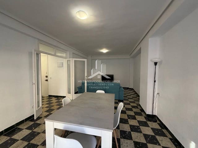 Piso de 4 habitaciones en Vila-real en alquiler - 350 € (Ref: 10034768)