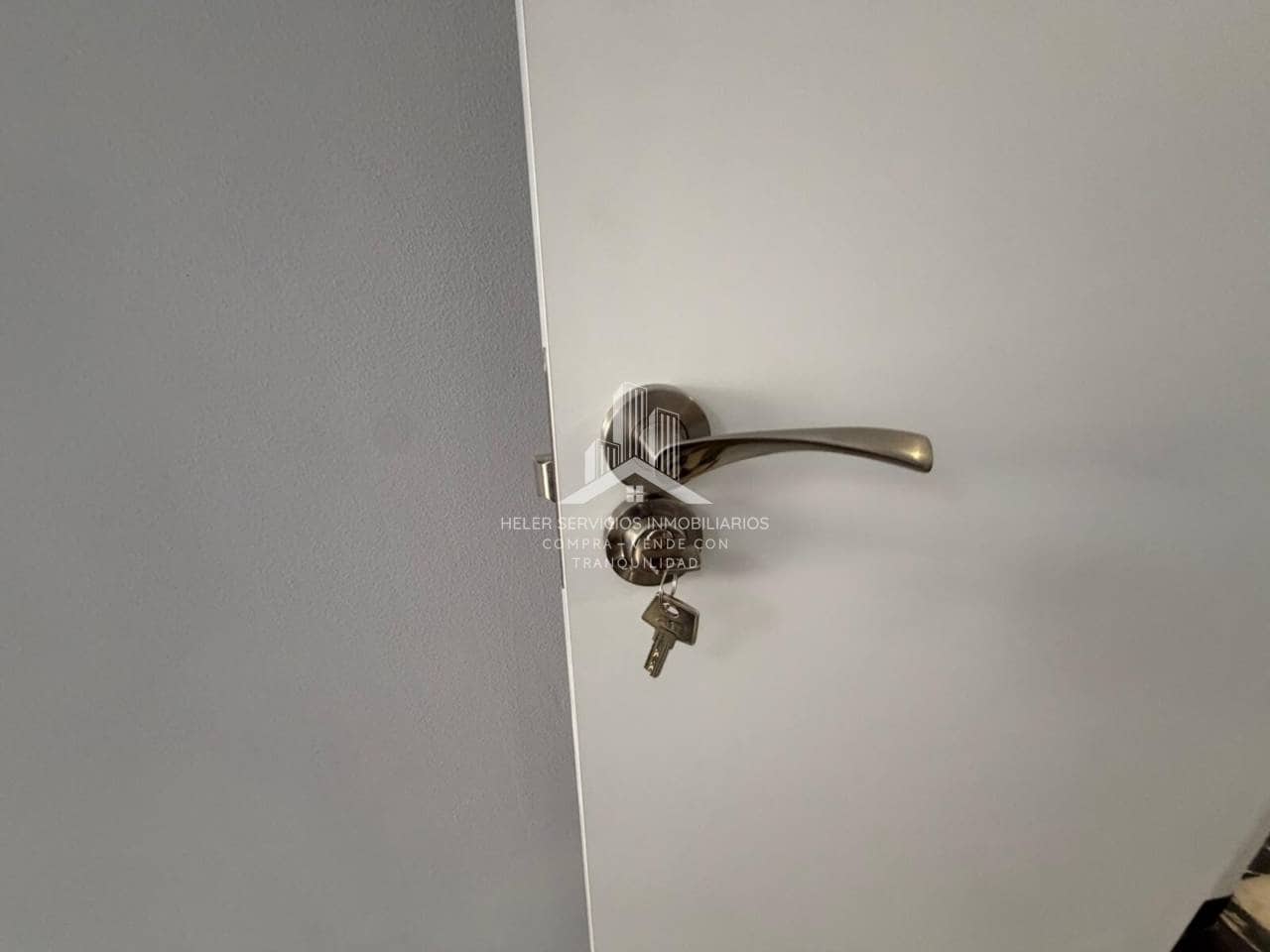 Appartement de 4 chambres à louer à Vila-real - 350 € (Ref: 10034768)
