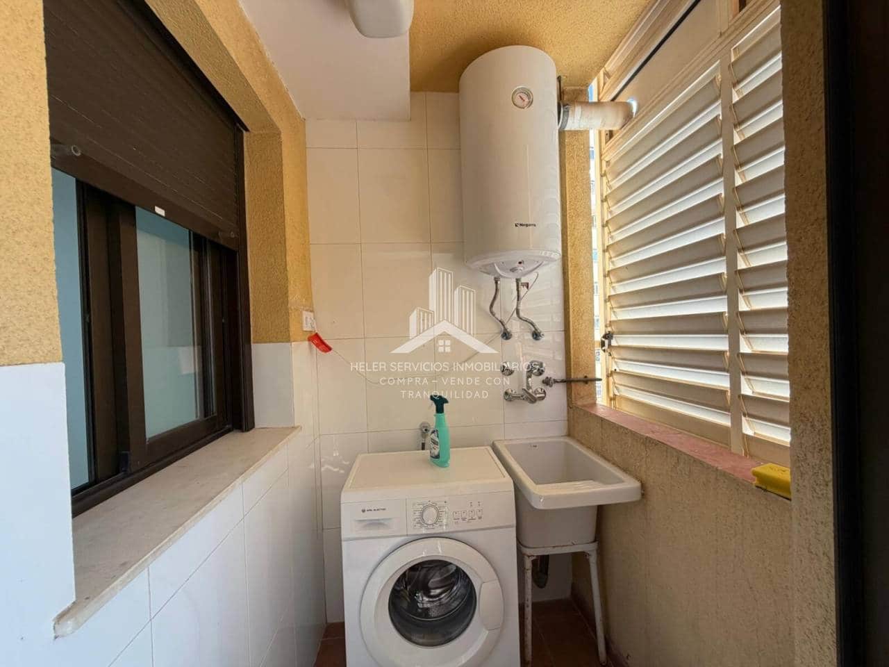3 sovrum Lägenhet till salu i Castello de la Plana med garage - 268 000 € (Ref: 10040276)