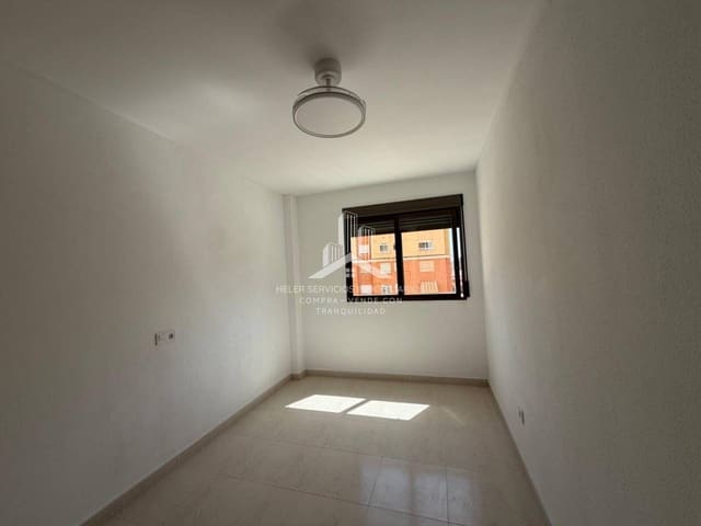 3 sovrum Lägenhet till salu i Castelló de la Plana med garage - 268 000 € (Ref: 10040276)