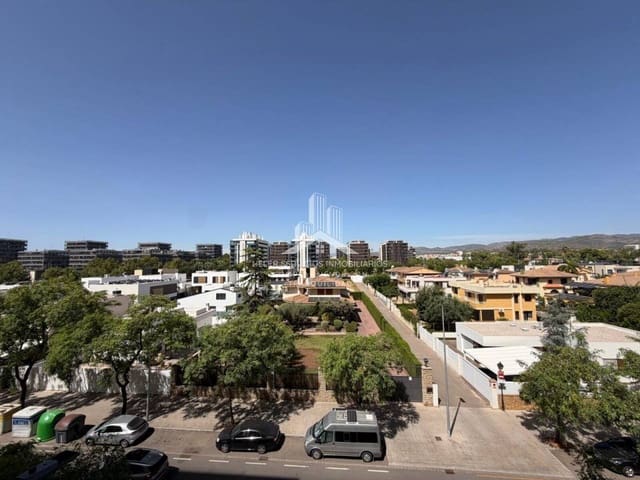3 sovrum Lägenhet till salu i Castelló de la Plana med garage - 268 000 € (Ref: 10040276)