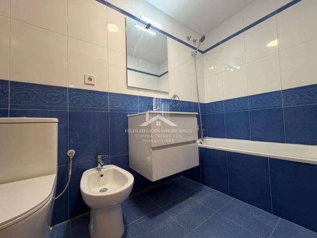 3 sovrum Lägenhet till salu i Castelló de la Plana med garage - 268 000 € (Ref: 10040276)