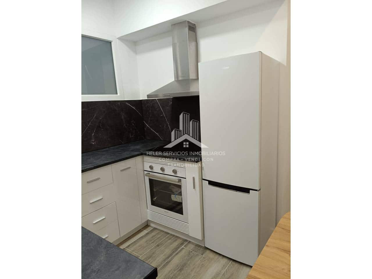 2 quarto Apartamento para arrendar em Torreblanca - 550 € (Ref: 10042301)