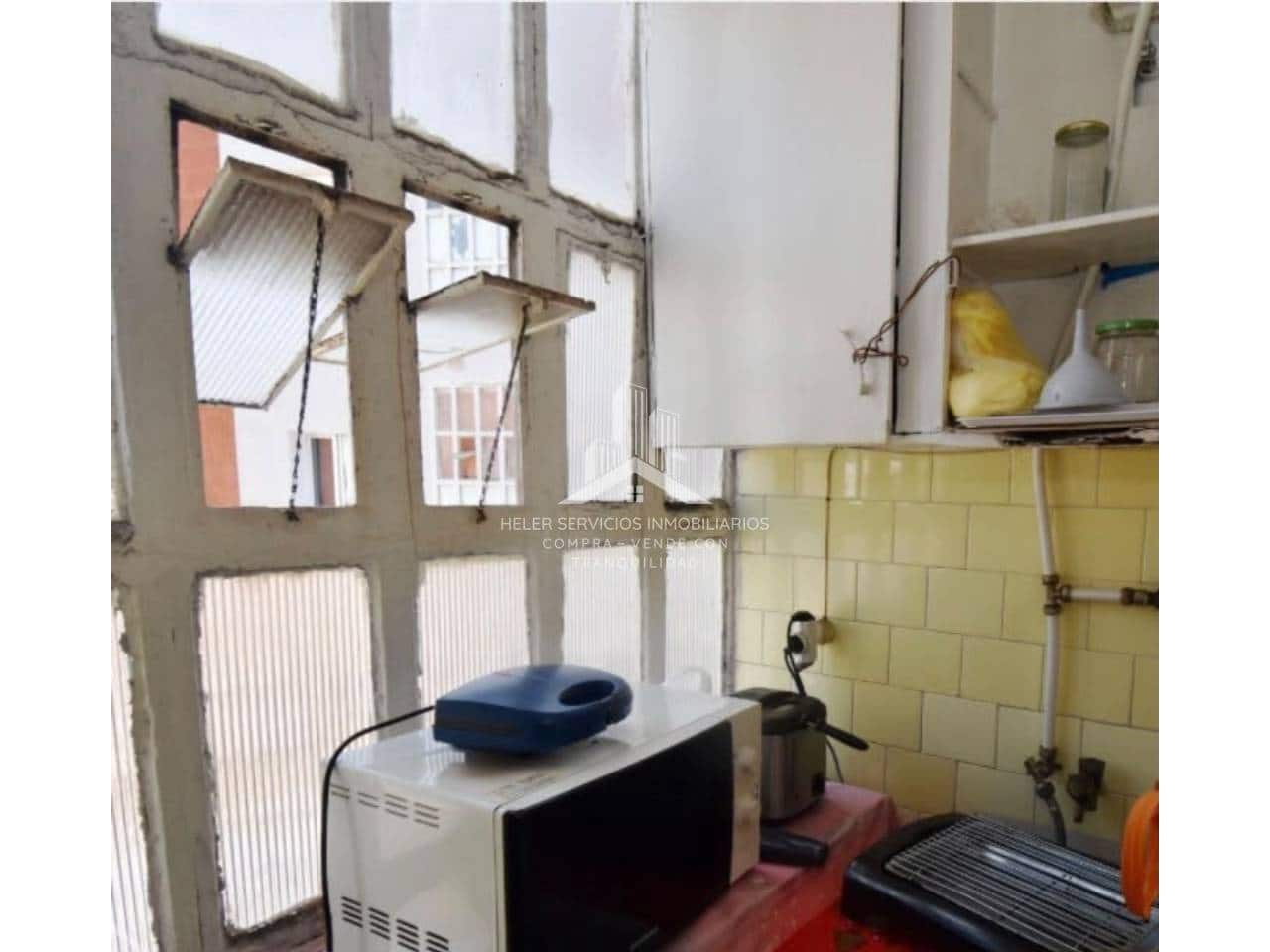 3 chambre Appartement à vendre à Castello de la Plana - 83 000 € (Ref: 10048649)
