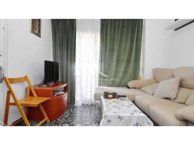 3 chambre Appartement à vendre à Castelló de la Plana - 83 000 € (Ref: 10048649)