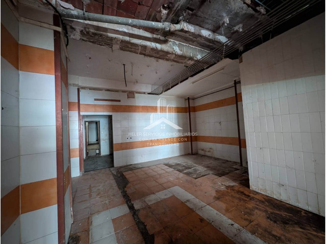 3 bedroom Commercial for sale in Vila-real - € 120,000 (Ref: 9844730)