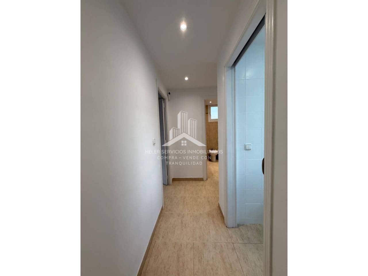 2 bedroom Flat for sale in Castello de la Plana - € 175,000 (Ref: 9844734)