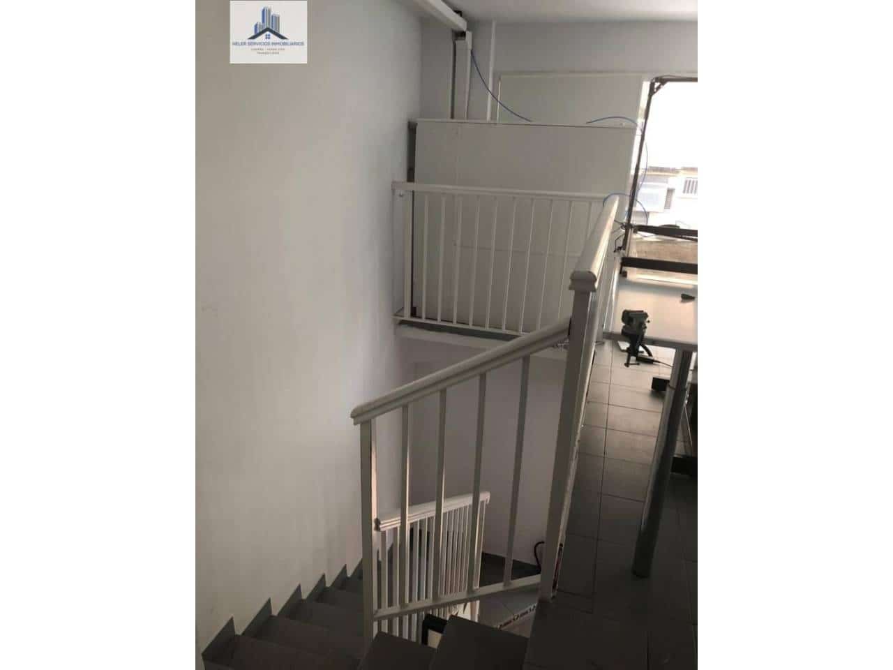 Commercial for sale in Castello de la Plana - € 130,000 (Ref: 9844735)