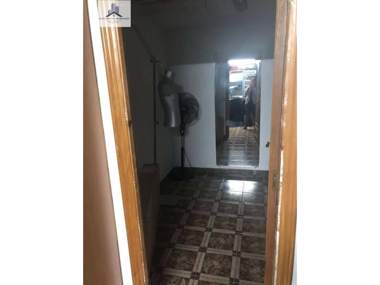 Commercial for sale in Castello de la Plana - € 130,000 (Ref: 9844735)