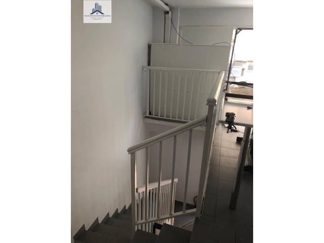 Erhverv til salg i Castelló de la Plana - € 130.000 (Ref: 9844735)