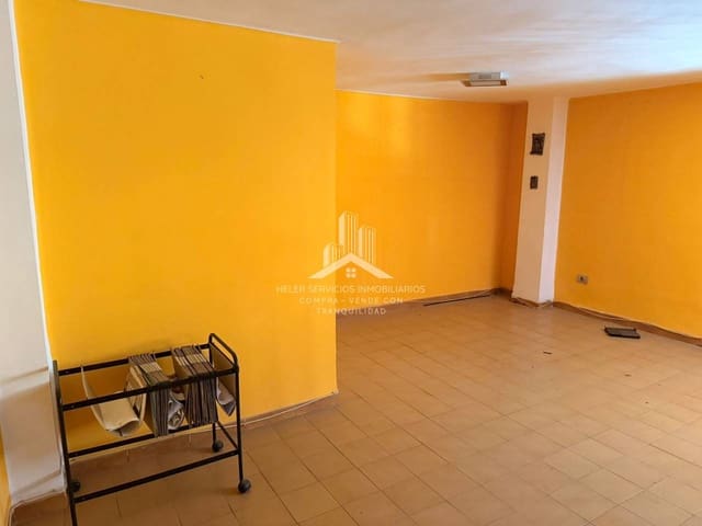 3 soveværelse Kontor til salg i Castelló de la Plana - € 75.000 (Ref: 9844737)