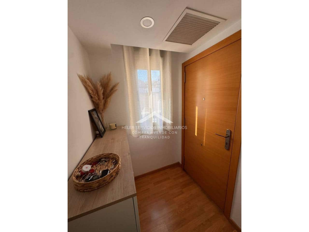 2 bedroom Flat for sale in Castello de la Plana with garage - € 165,000 (Ref: 9844740)