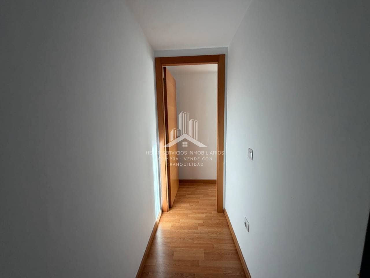 2 bedroom Flat for sale in Castello de la Plana with garage - € 165,000 (Ref: 9844740)