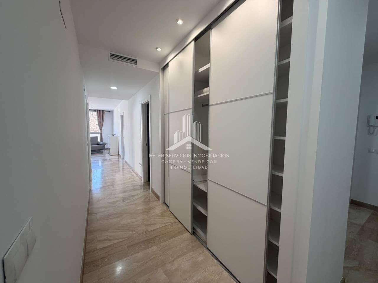 Piso de 3 habitaciones en Castelló de la Plana en alquiler con garaje - 1.500 € (Ref: 9844744)