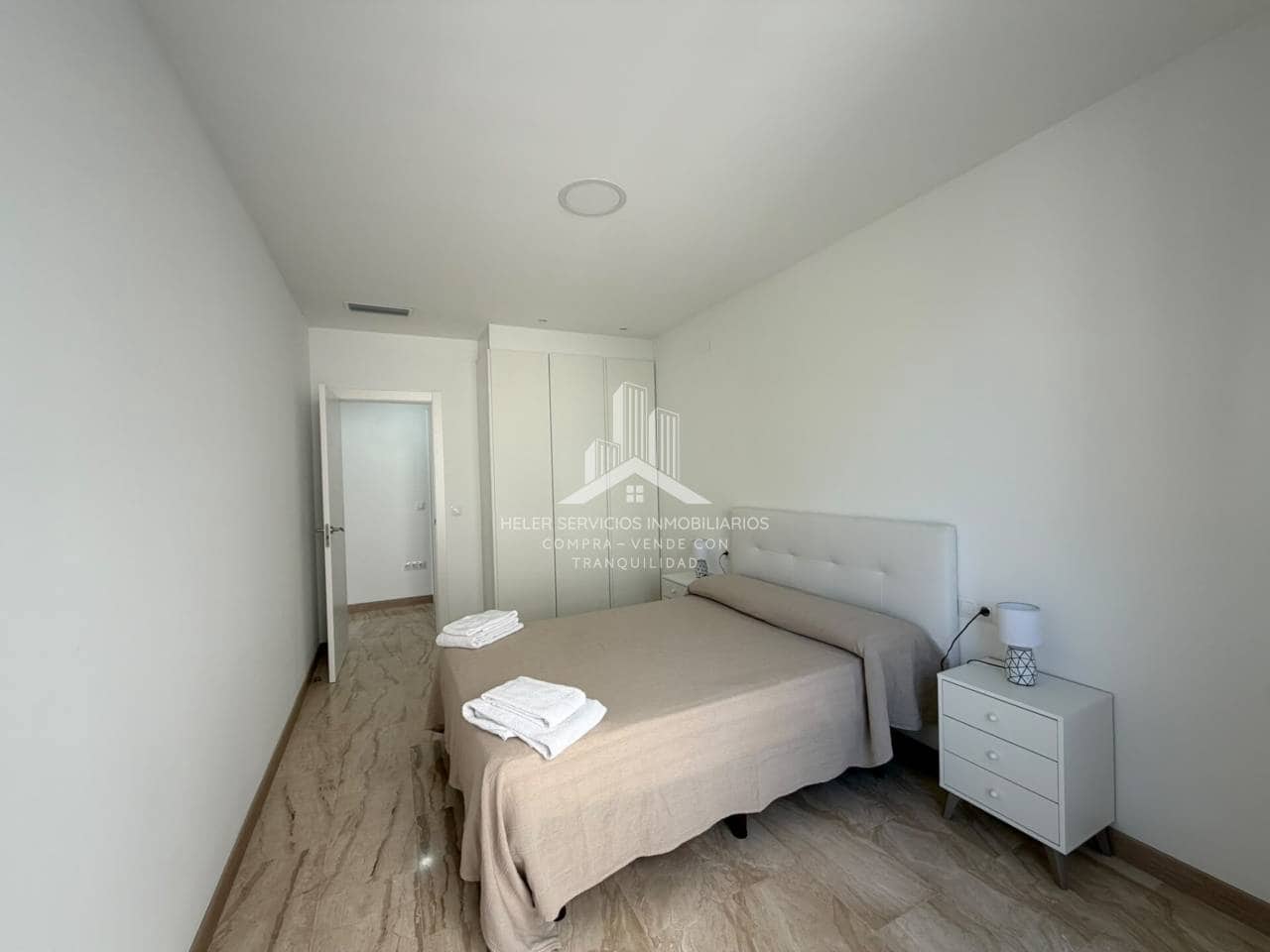 Piso de 3 habitaciones en Castelló de la Plana en alquiler con garaje - 1.500 € (Ref: 9844744)