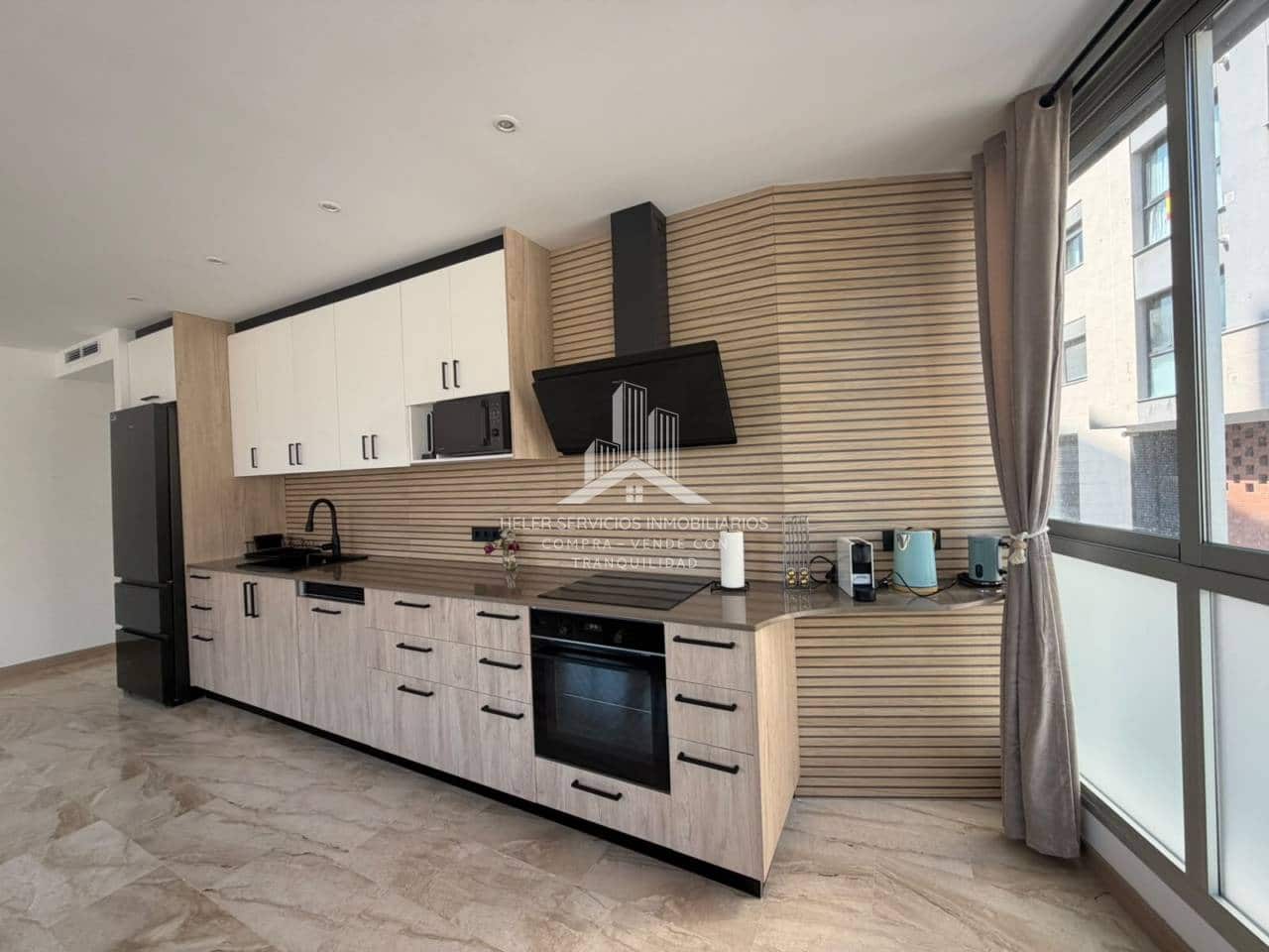 Piso de 3 habitaciones en Castelló de la Plana en alquiler con garaje - 1.500 € (Ref: 9844744)