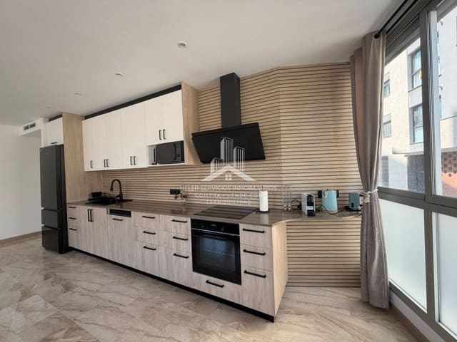 3 bedroom Flat for rent in Castelló de la Plana with garage - € 1,500 (Ref: 9844744)