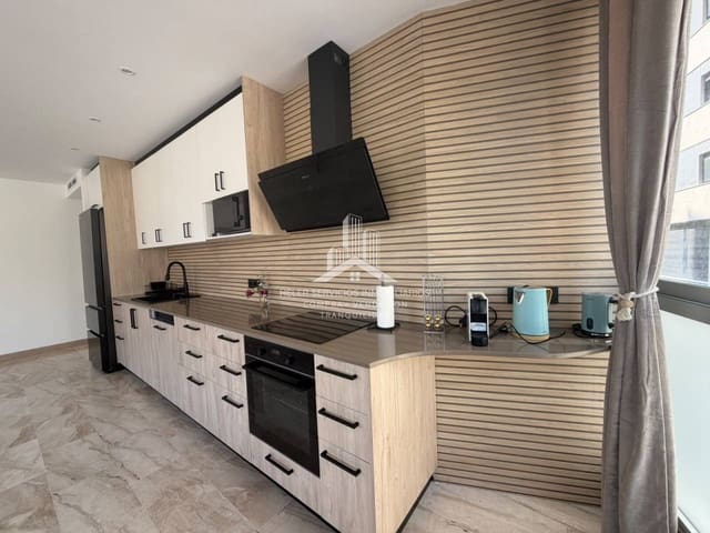 3 bedroom Flat for rent in Castelló de la Plana with garage - € 1,500 (Ref: 9844744)