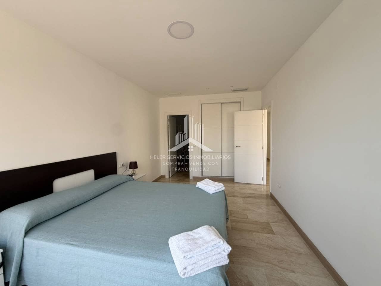 Piso de 3 habitaciones en Castelló de la Plana en alquiler con garaje - 1.500 € (Ref: 9844744)