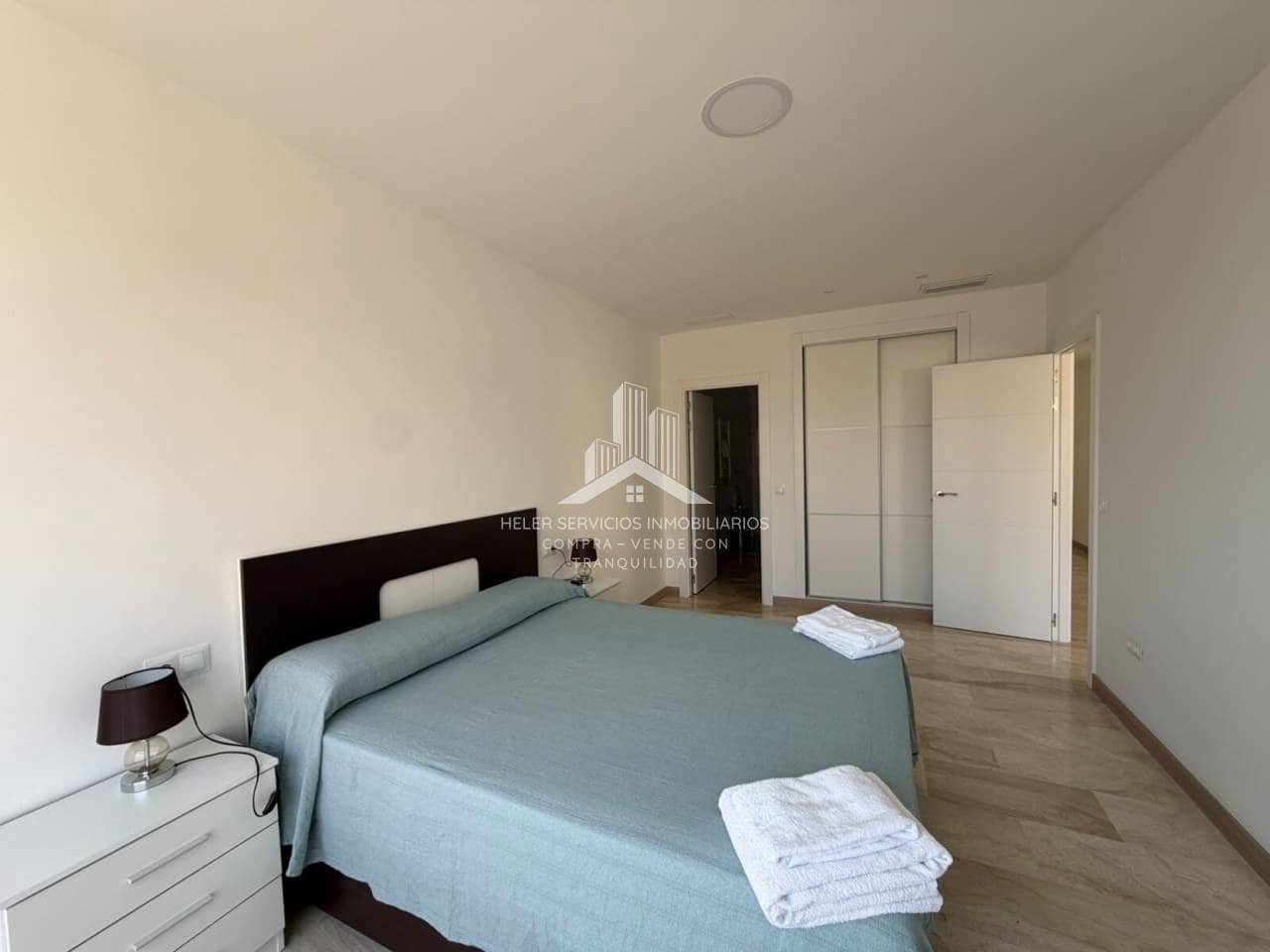 Piso de 3 habitaciones en Castelló de la Plana en alquiler con garaje - 1.500 € (Ref: 9844744)