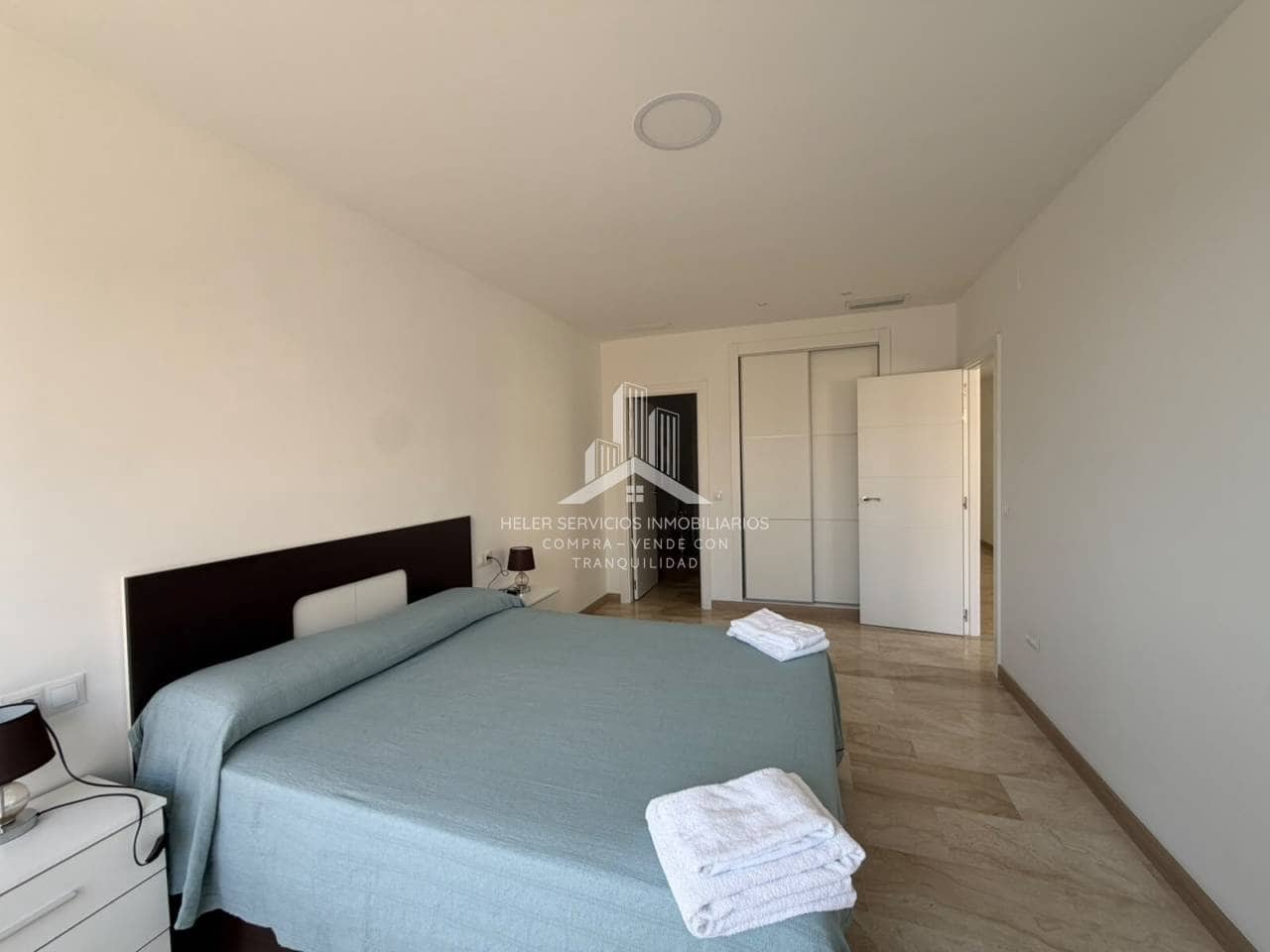Piso de 3 habitaciones en Castelló de la Plana en alquiler con garaje - 1.500 € (Ref: 9844744)