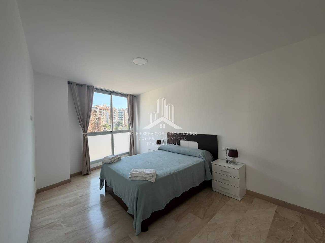 Piso de 3 habitaciones en Castelló de la Plana en alquiler con garaje - 1.500 € (Ref: 9844744)