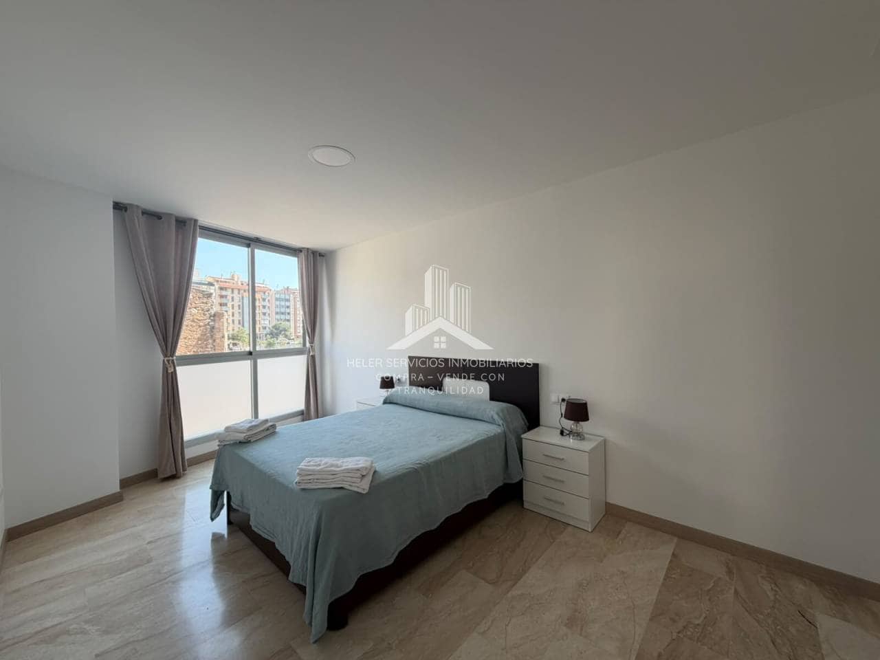 Piso de 3 habitaciones en Castelló de la Plana en alquiler con garaje - 1.500 € (Ref: 9844744)