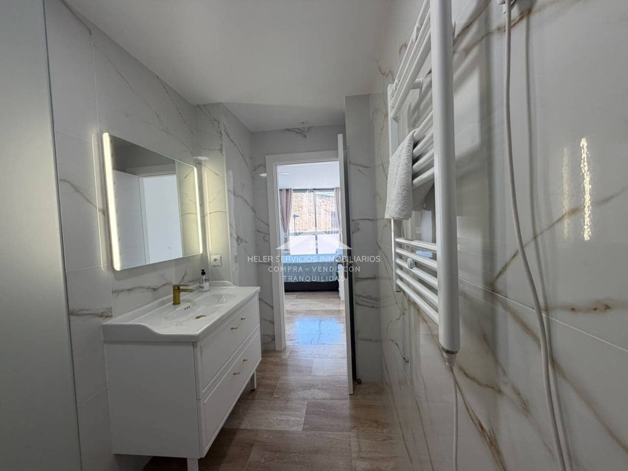 Piso de 3 habitaciones en Castelló de la Plana en alquiler con garaje - 1.500 € (Ref: 9844744)