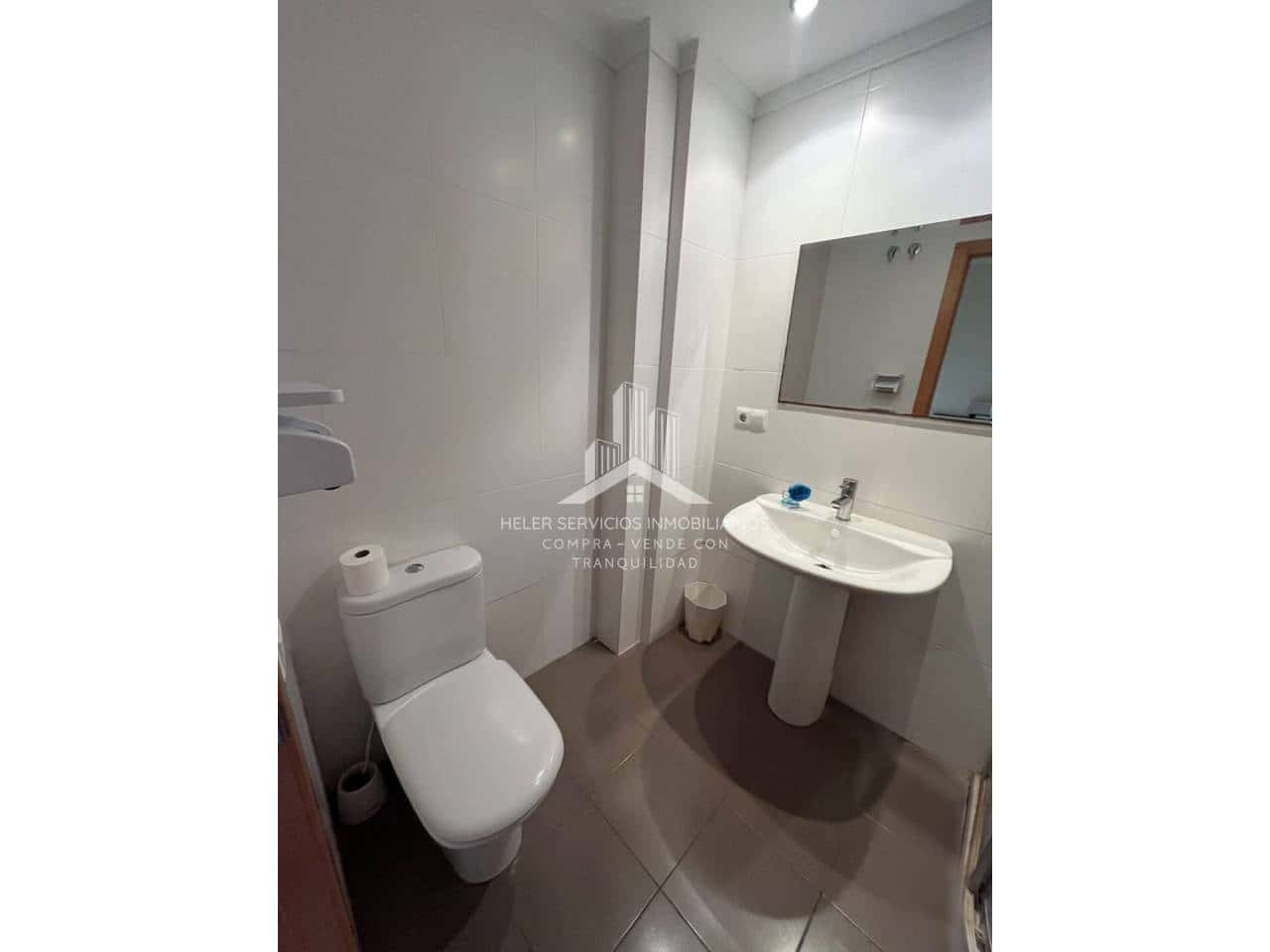 3 slaapkamer Rijtjeshuis te koop in Almassora / Almazora met zwembad garage - € 150.000 (Ref: 9844746)