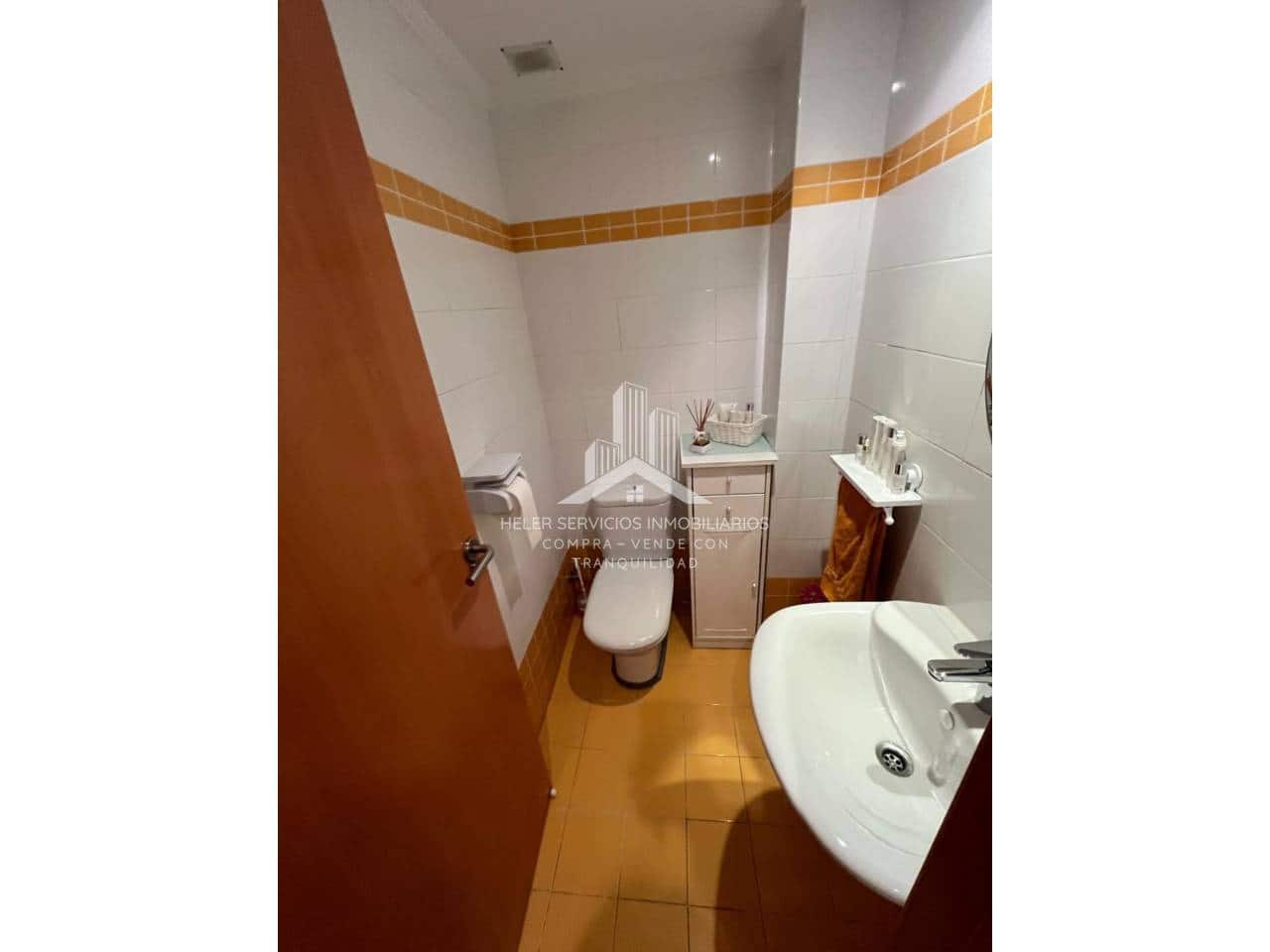3 slaapkamer Rijtjeshuis te koop in Almassora / Almazora met zwembad garage - € 150.000 (Ref: 9844746)