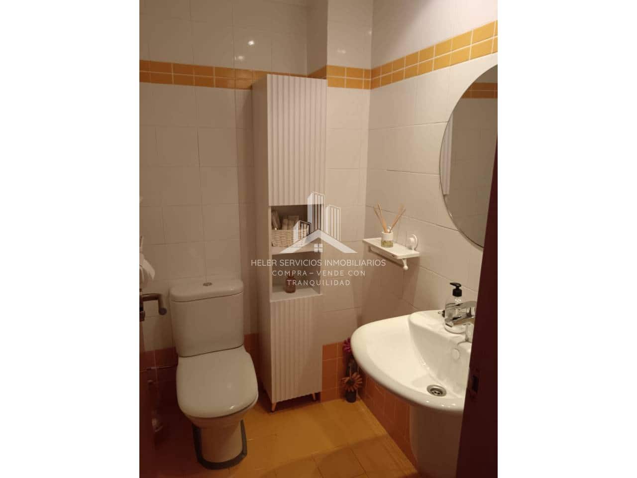 3 slaapkamer Rijtjeshuis te koop in Almassora / Almazora met zwembad garage - € 150.000 (Ref: 9844746)