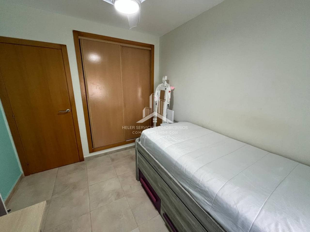 3 slaapkamer Rijtjeshuis te koop in Almassora / Almazora met zwembad garage - € 150.000 (Ref: 9844746)